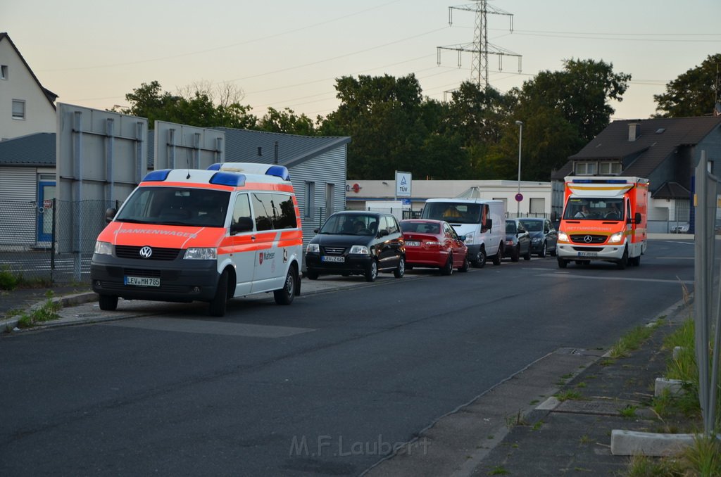 Einsatz BF Koeln Klimaanlage Reisebus defekt A 3 Rich Koeln hoehe Leverkusen P192.JPG